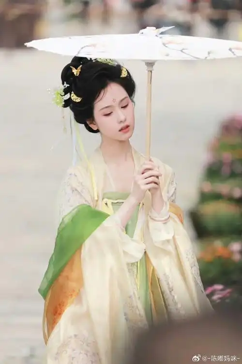 陈都灵唐装##陈都灵淡妆浓抹总相宜##古装请焊在陈
