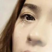流泪的眼睛头像真人唯美悲伤微信伤感头像大全