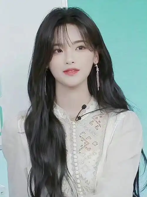 杨超越直播截图 . - 高清图片,堆糖,美图壁纸兴趣社区