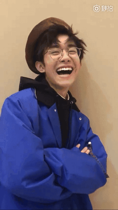 易烊千玺:家境一般,如何靠自己走上人生巅峰?