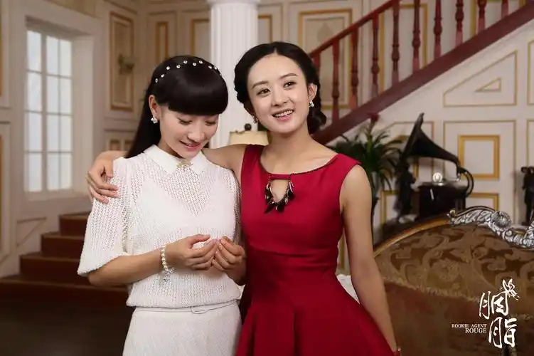 非亲姐妹特工"甜到忧伤"! 陶昕然赵丽颖实力发糖预警开虐