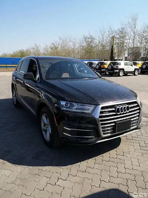 新款奥迪q7港口大量现车50万起售外观内饰