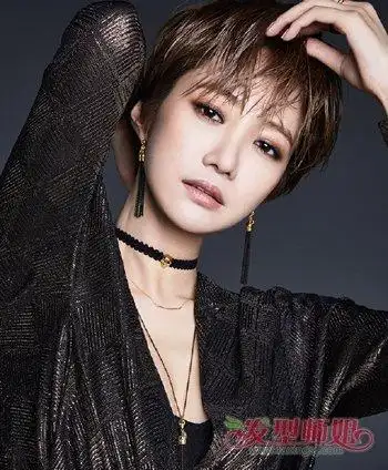 中学女生韩式 波波头短发发型