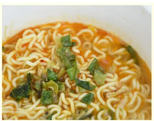 今麦郎香菇炖鸡面