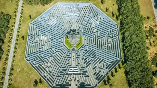 诸葛亮的八卦阵有多厉害?如今已失传,答案很简单