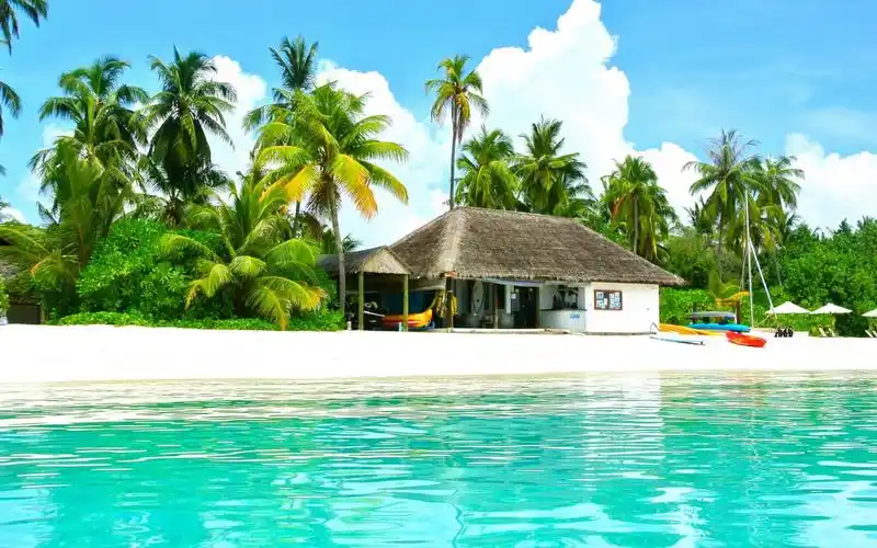 海滩风景 > || 更新时间:2019-01-12 颜色分 粉色 关键词:  沙滩 大海