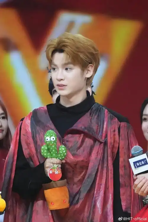 justin黄明昊#hit produce