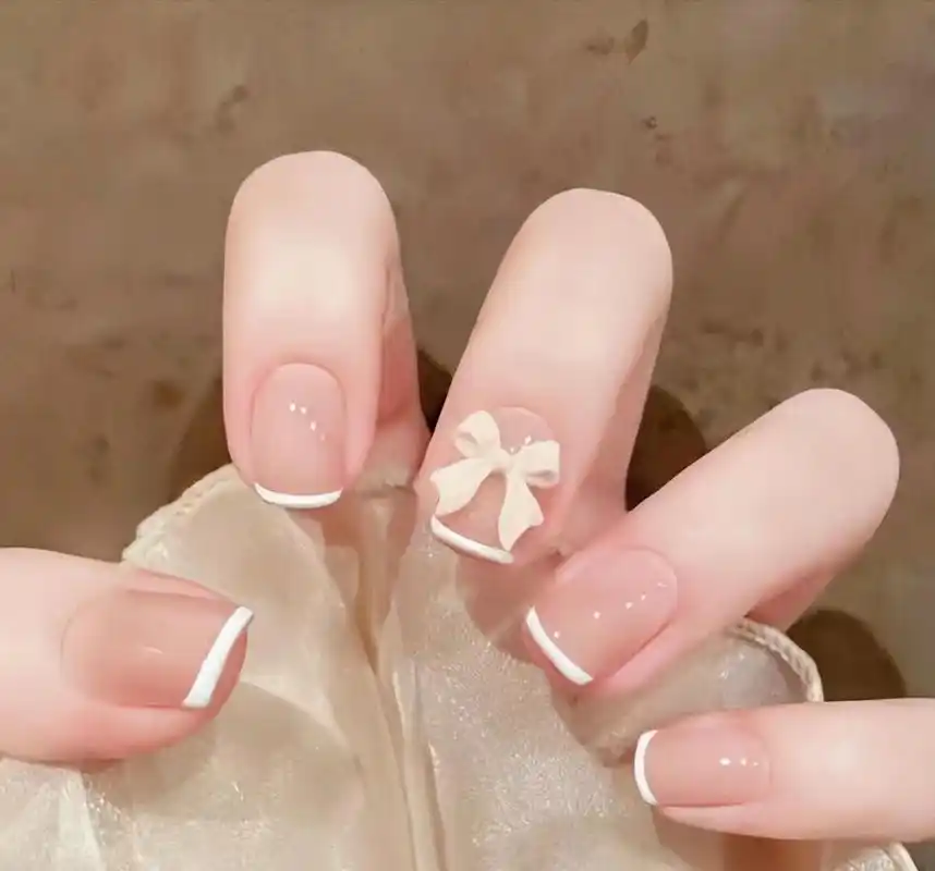 适合夏天的清新美甲