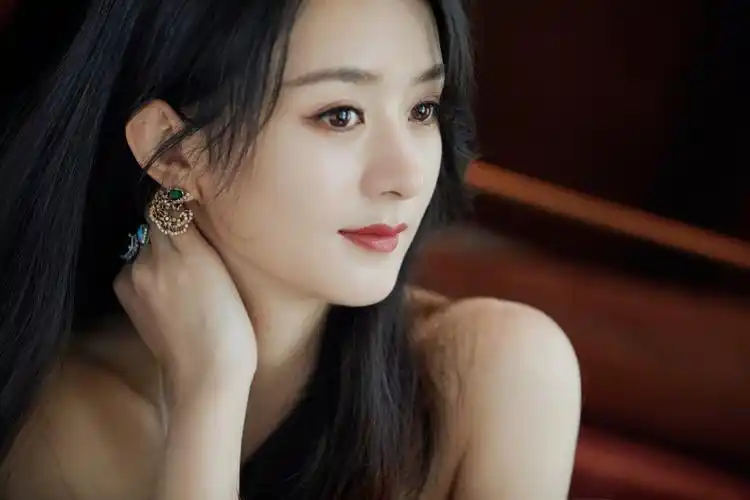 赵丽颖 迪奥品牌大使身穿2020早秋成衣系列… - 堆糖,美图壁纸兴趣