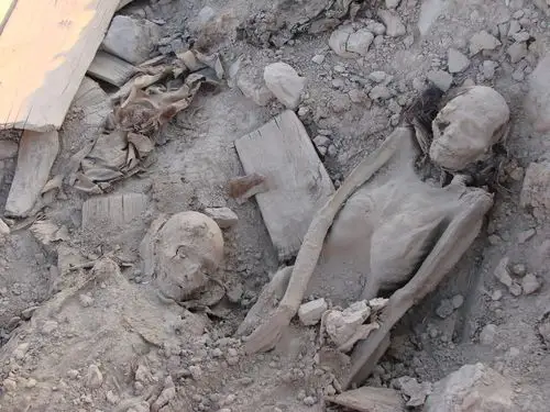 【转载】罗布泊 南北极地下城 地球轴心 不为人知的秘密