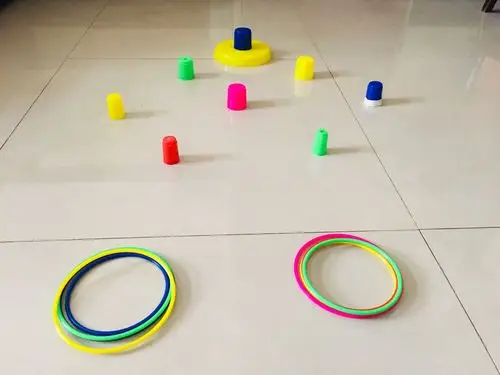 【南岸花城幼儿园——停课不停学】居家亲子小游戏《套圈圈》