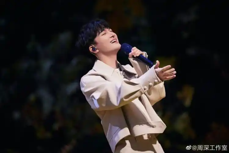 周深·时光音乐会|唱首歌给每个平凡的故事:周深《andy》插图5