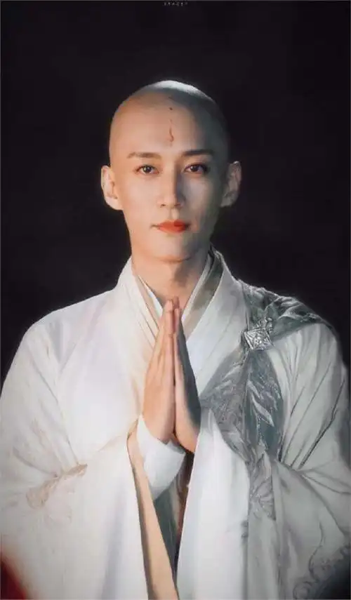 这8位男星剃光头,是不是真帅哥剃个头一目了然,想让他们半永久