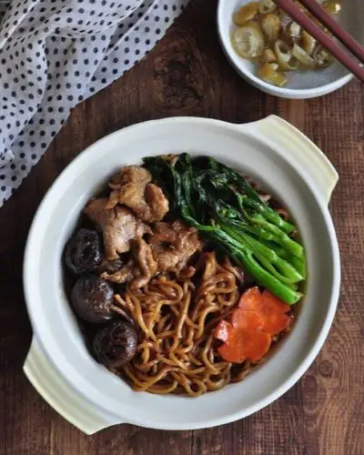 一波减肥拦路虎炒面炒粉美食 小吃 颜值饮料唯美食不可辜负来一波放毒