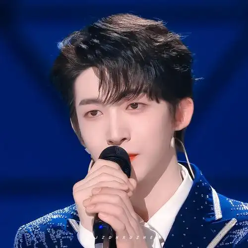 恭喜刘宇c位出道