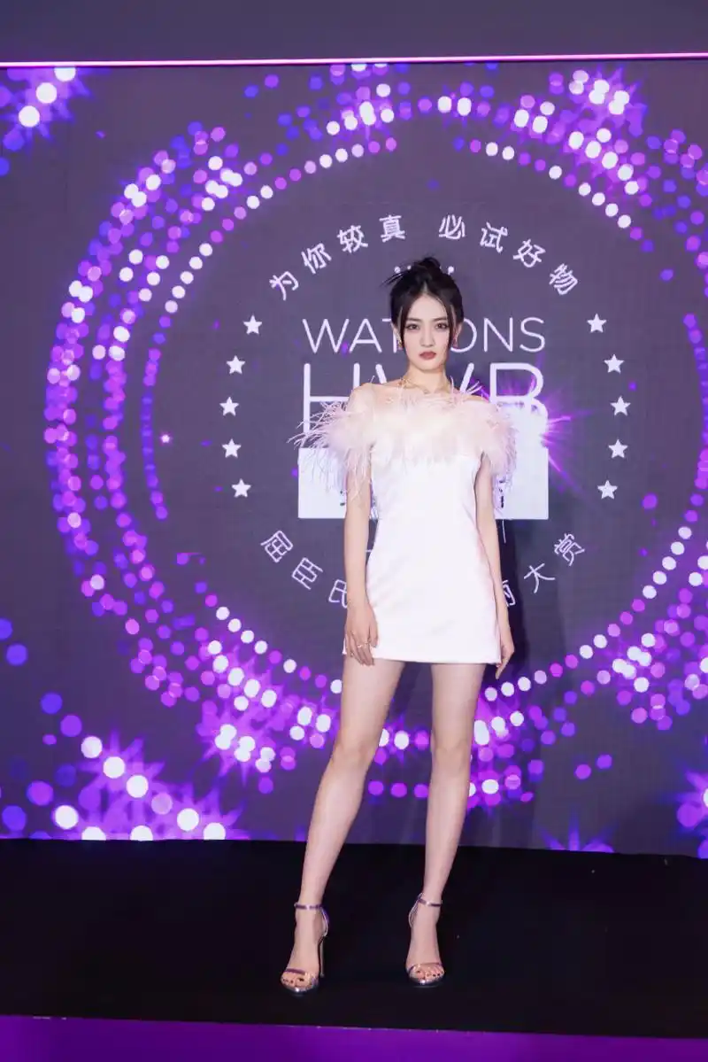 徐璐 美腿玉足合集