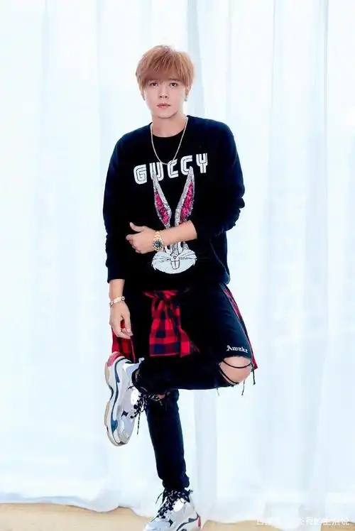 消失的嘻哈舞王,罗志祥上脚潮鞋大盘点