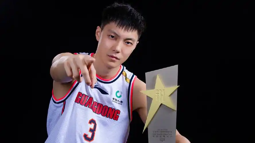 64%!胡明轩打破cba尘封24年的纪录,杜锋真的捞到宝了