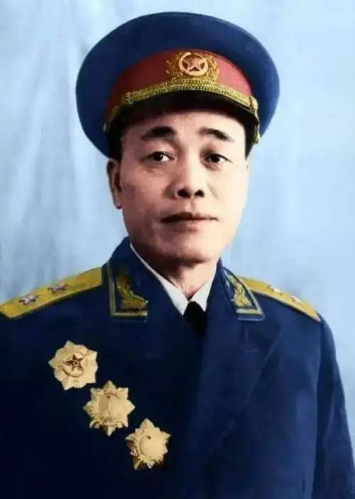 他是甘肃省委原书记,拒绝为前任书记平反,1977年被免去所有职务