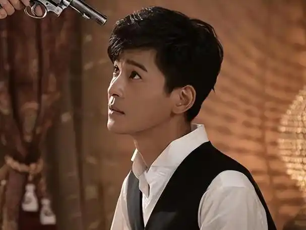 舞蹈出身却被拐进娱圈的8位男星网友颜值高不当明星可惜