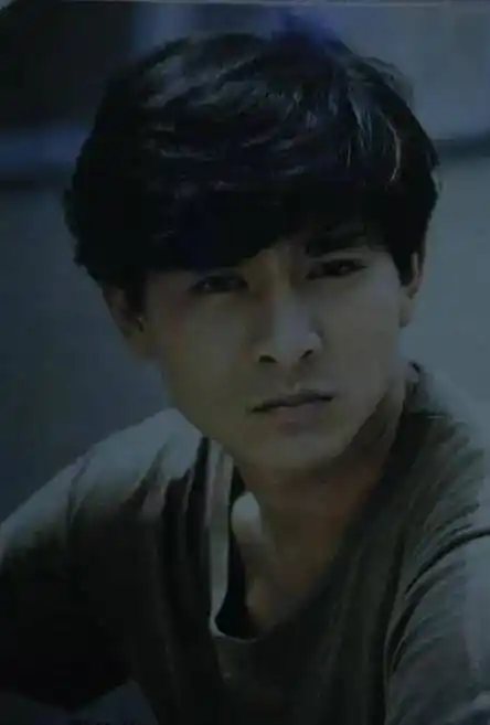 后来曾志伟谈到这件事,他表示,刘德华这个年轻人,很勤奋,肯吃苦,也不