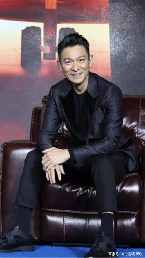 刘德华时尚写真照,帅气迷人