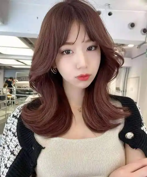 染发什么颜色好看头发染什么颜色好看显白