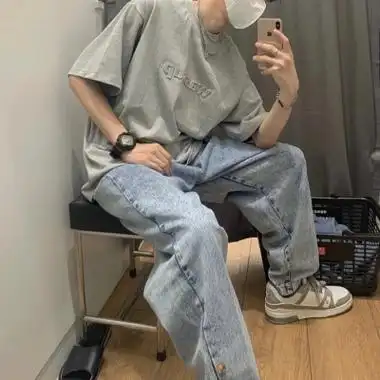 很酷最火爆超级帅气男生头像 很酷又很有范的露脸的男生部位头像_男生