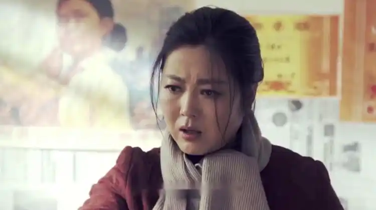 黄大妮:大哥二哥被嘲笑不是亲生的,母亲的举动太暖心了