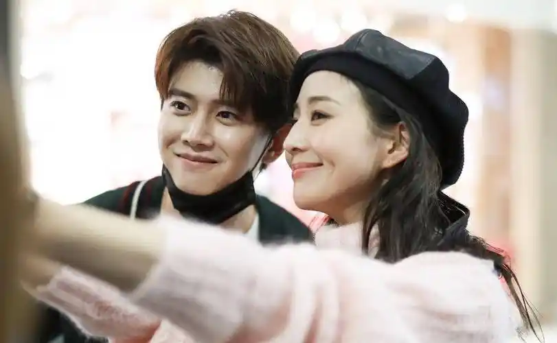 一点也不羡慕任嘉伦老婆?怎么可能不羡慕!其实酸得不行