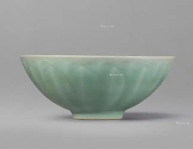 【预展中】lot0474 南宋 龙泉青釉 - 雅昌拍卖图录app