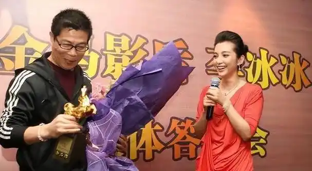 51岁"无人敢娶"的李冰冰,已经走上了另一条大道|娱乐圈|王中军|王中磊