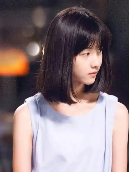 陈都灵早期模特照