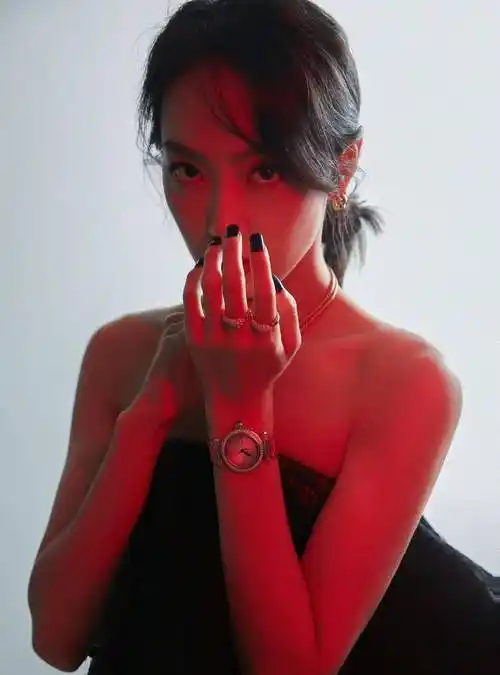 原创33岁宋茜时尚魅惑时尚造型拍时尚大片大女人风御姐气质