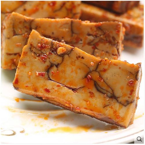 但氏成都特产豆腐干冷泉花豆干散称250g零食品小吃麻辣味
