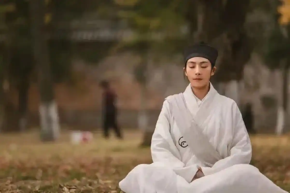 "道家打坐"的正确方法,很多人都没掌握好 92一,打坐前准备 	 1,静坐