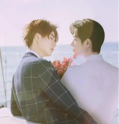 有种p图叫肖战王一博,前几张不算啥,最后一张就过分了!