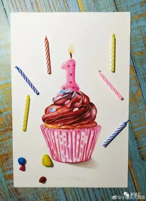 彩铅教程:||教你画一个超简单的纸杯蛋糕