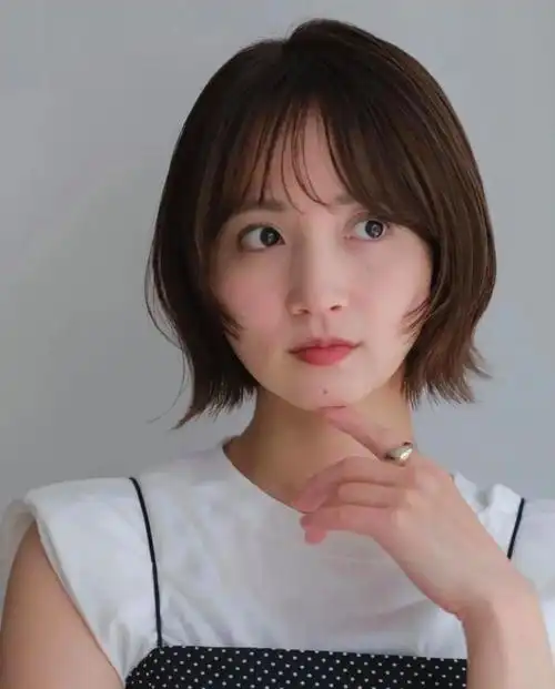 清爽盐系短发|短发_新浪新闻