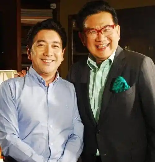 主持人,演员,写作者,国脸主持曹可凡,在不同领域中切换着身份_上海