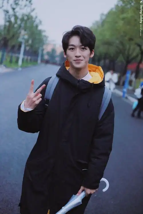 wink狙击手何洛洛