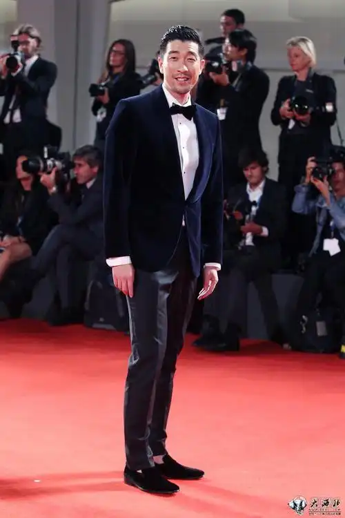 王千源造型盘点