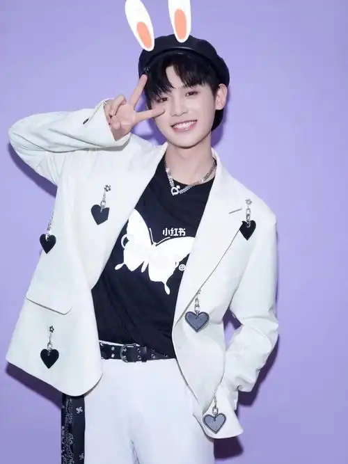 黄明昊新的歌曲