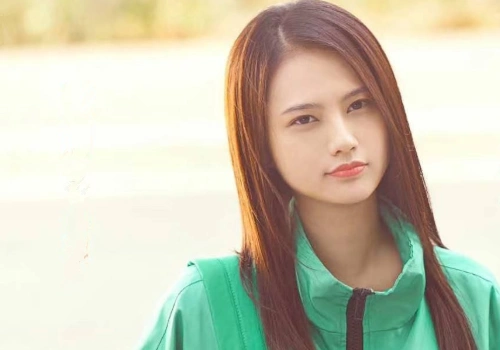 《亲爱的热爱的》孙亚亚,竟还搭档过李光洁,这是啥剧!