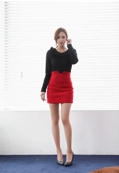 红短裙高跟鞋美女爱生活爱奔放