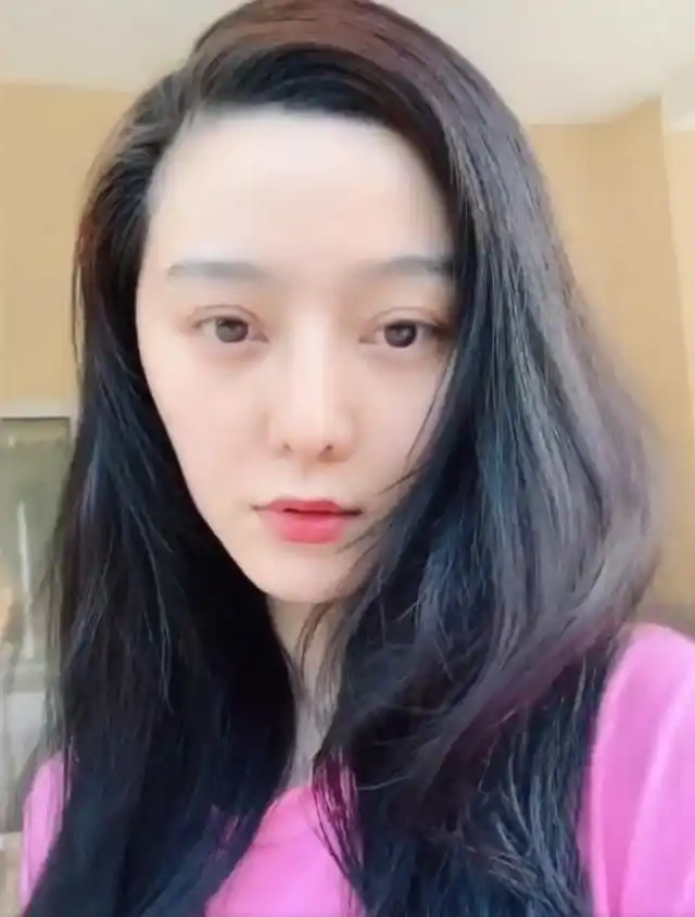 范冰冰新视频美颜滤镜十级强却难掩憔悴一直以来她都活在精修里