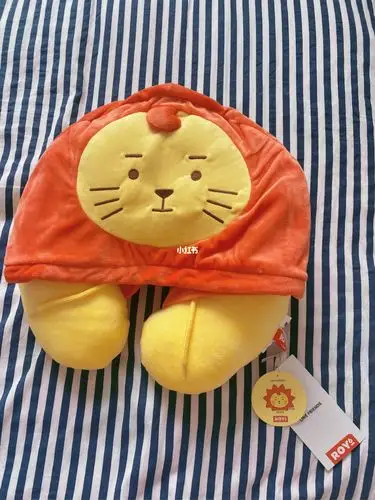 优衣库送的莱阳颈枕可可爱爱