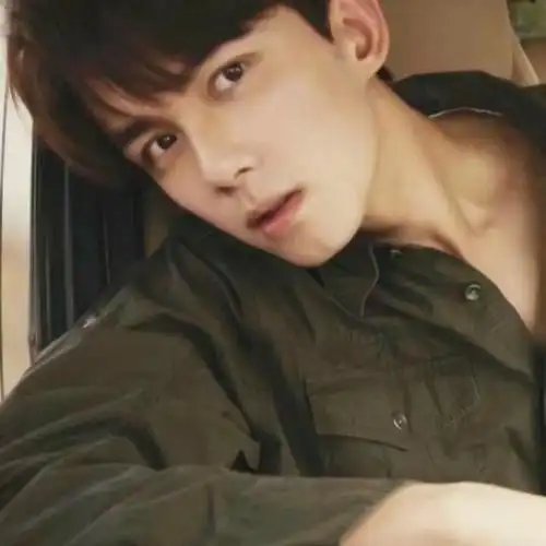 吴磊qq头像图片大全帅气的吴磊头像高清图片精选