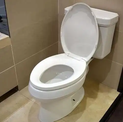 销售小哥偷偷提醒:这3种马桶不要买,半个月堵一回,谁买谁吃亏