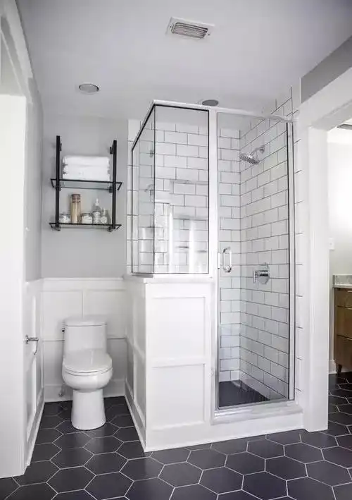 我这么小的卫生间,你居然还让我设置干湿分离?